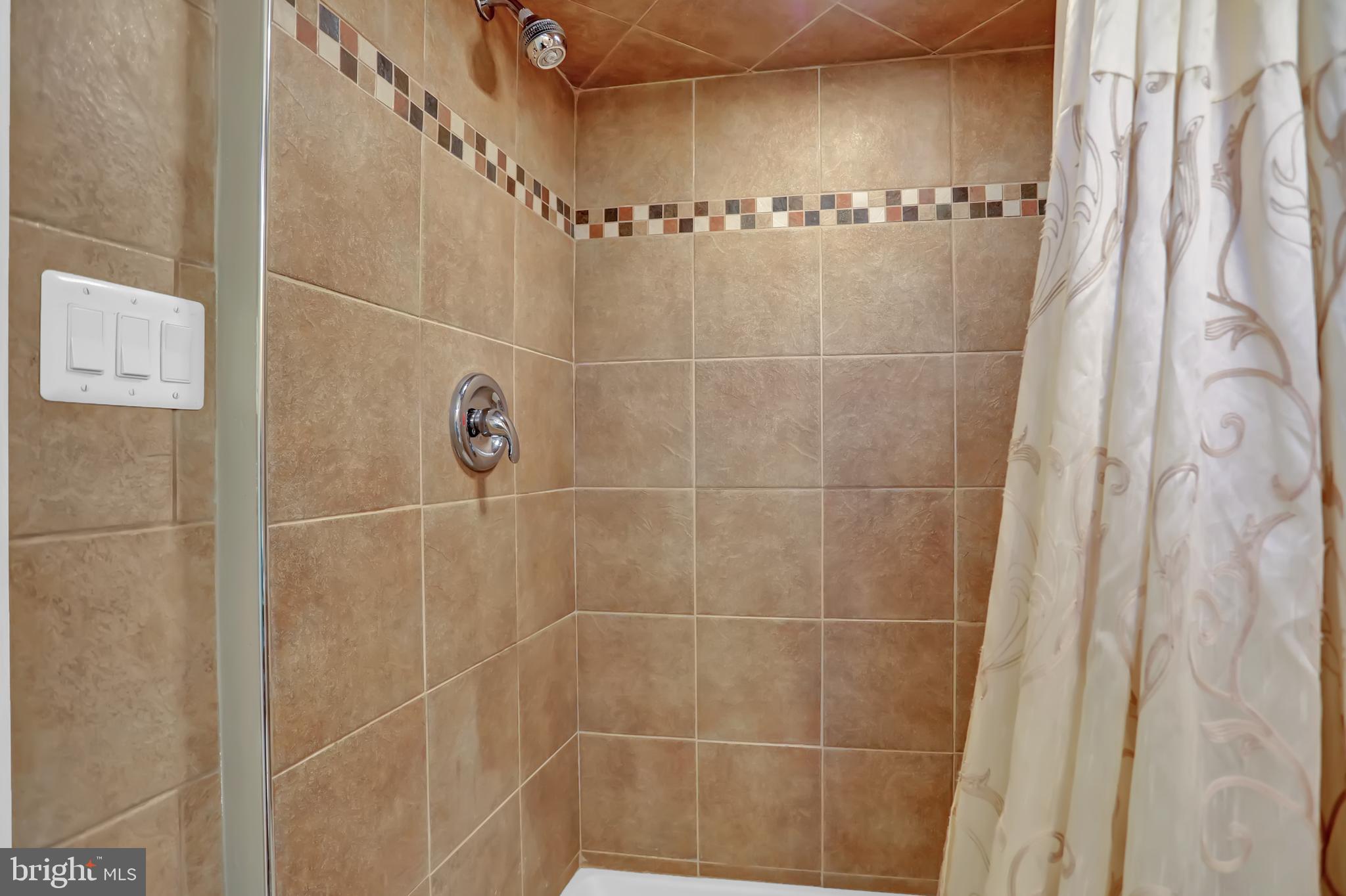 1624 Ramblewood Road Baltimore, MD 21239 - Photo 31 of 38 Gallery Image 31