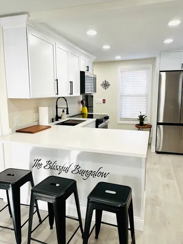 $2,500 | 21 Hillside Avenue, Swansea, MA 02777