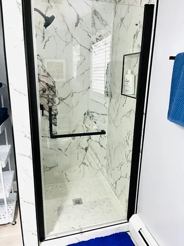 $2,500 | 21 Hillside Avenue, Swansea, MA 02777