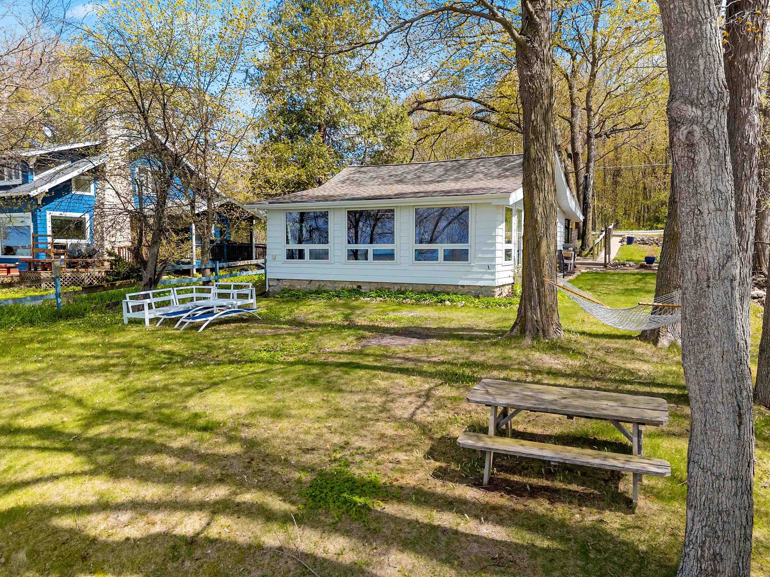 5083 Edgewater Beach Road Green Bay, WI 54311 - Photo 33 of 43