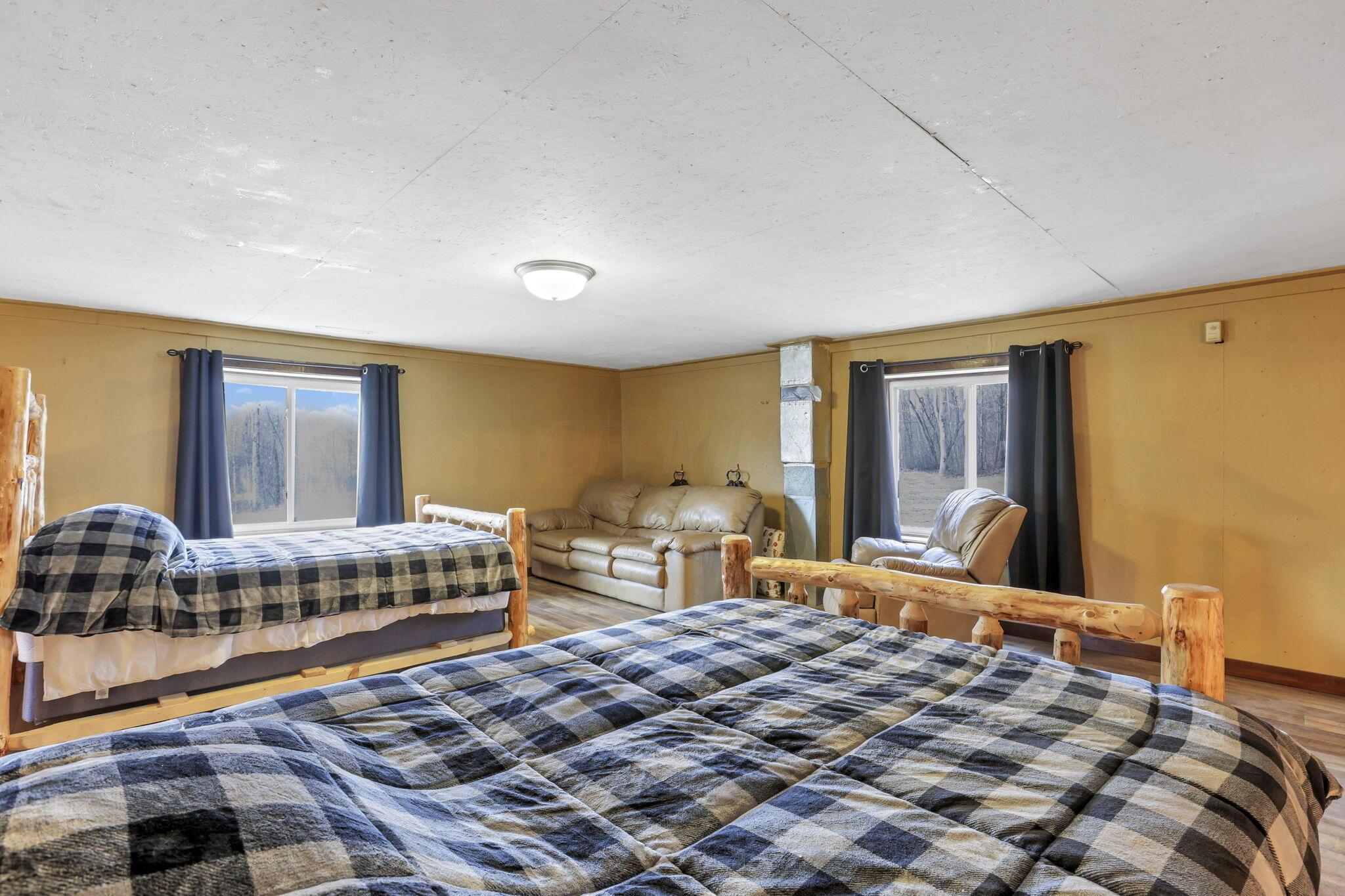9814 Wesley Chapel Road Mount Perry, OH 43760 - Photo 27 of 56 Loft/Flex Room