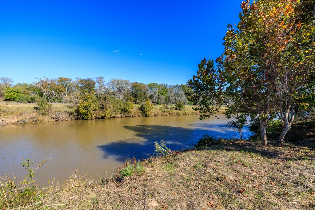 181 Ranch Road 1 Stonewall, TX 78671 - Photo 15 of 18 a view of lake and mountain