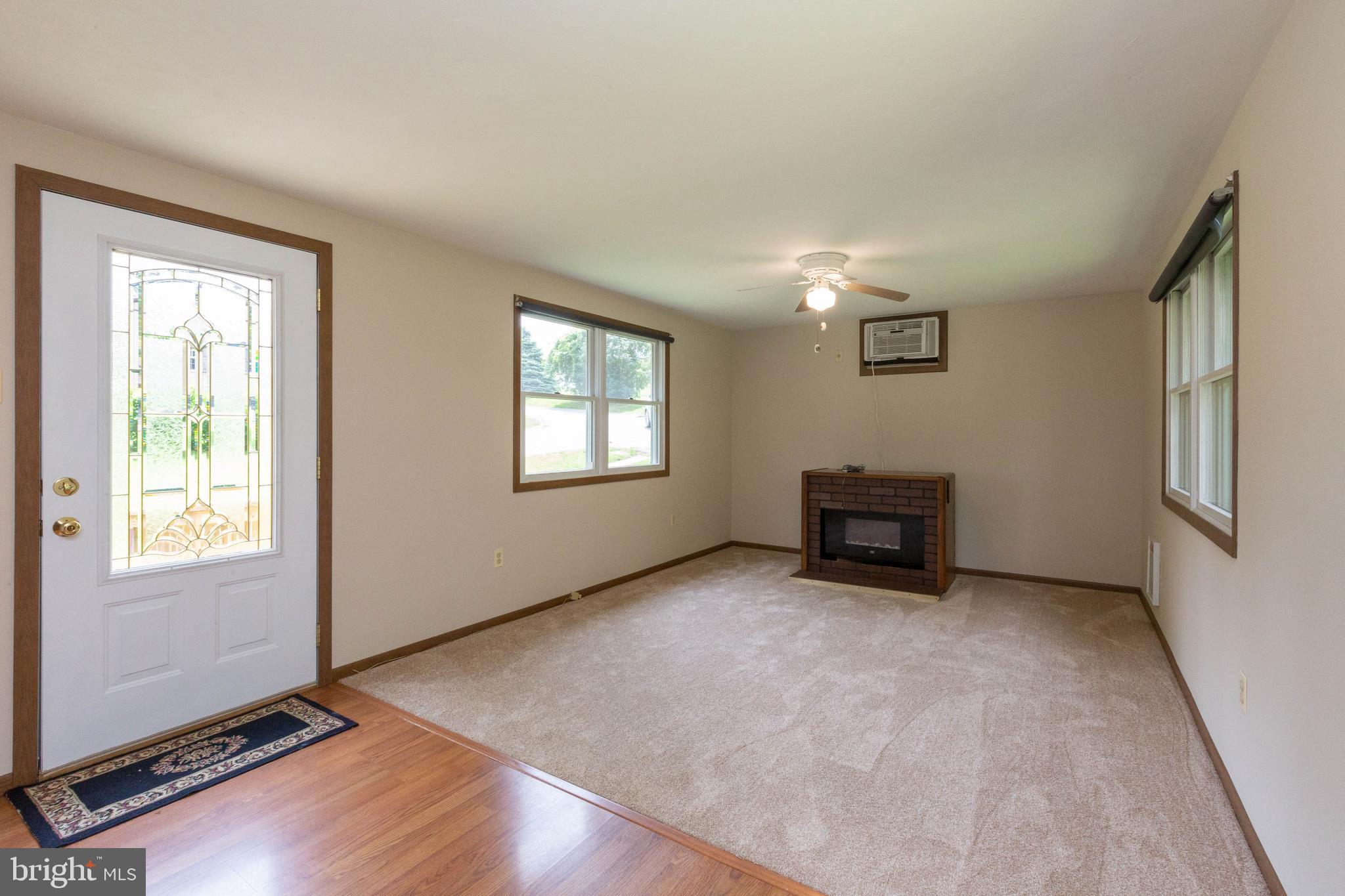 3555 Carrollton Road Upperco, MD 21155 - Photo 9 of 26 FAMILY ROOM