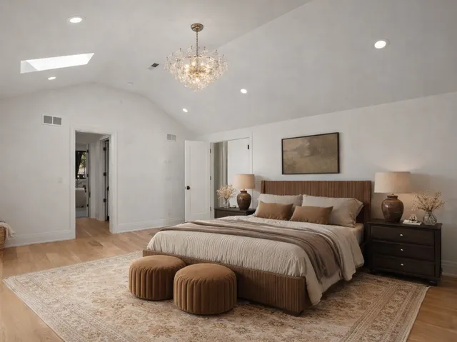 $2,595,000 | 1851 Oakwood Road, Northbrook, IL 60062