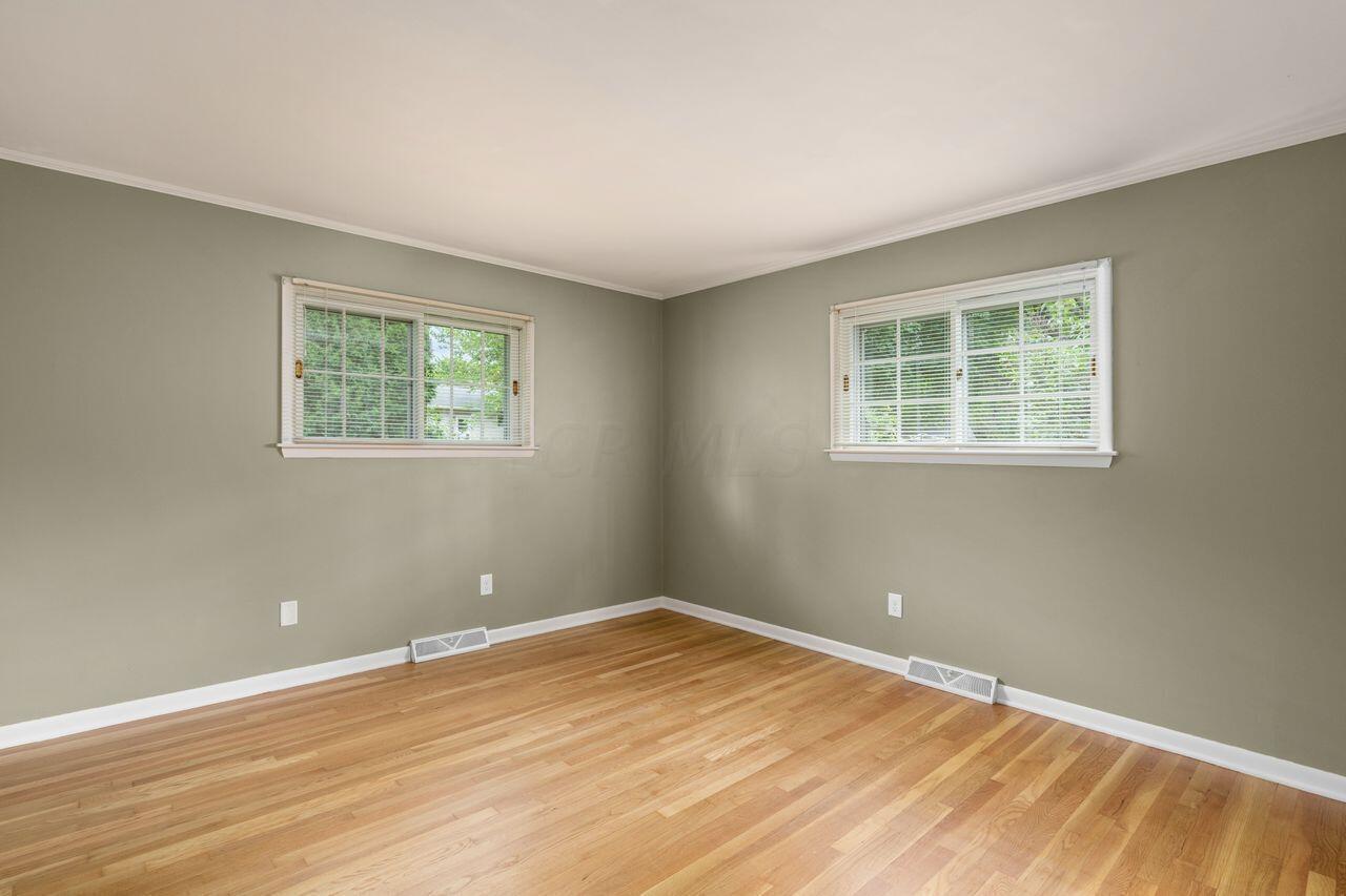 2110 Lytham Road Columbus, OH 43220 - Photo 26 of 39 Bedroom #4