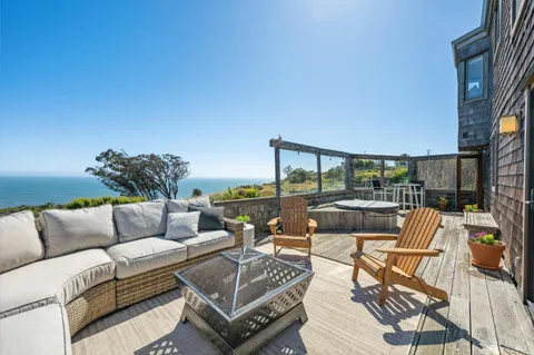 $2,350,000 | 272 Ocean Parkway, Bolinas, CA 94924