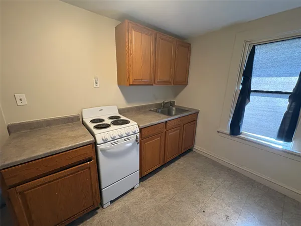 $1,100 | 508 Main East, Endicott, NY 13760