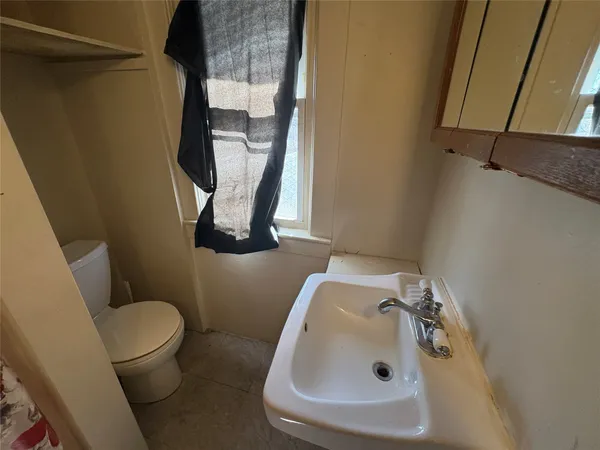 $1,100 | 508 Main East, Endicott, NY 13760