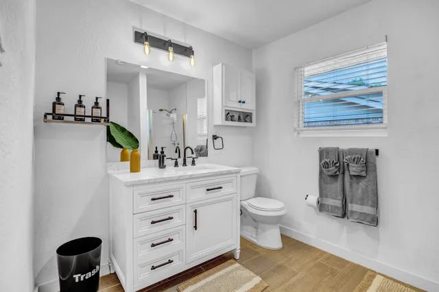 $399,000 | 5918 Lattimer Drive, Houston, TX 77035