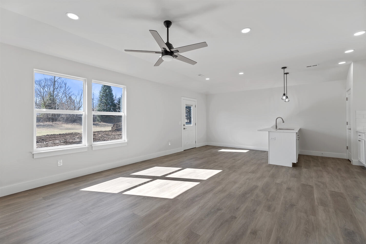 3466 Clinton Way Jackson, MI 49201 - Photo 8 of 25