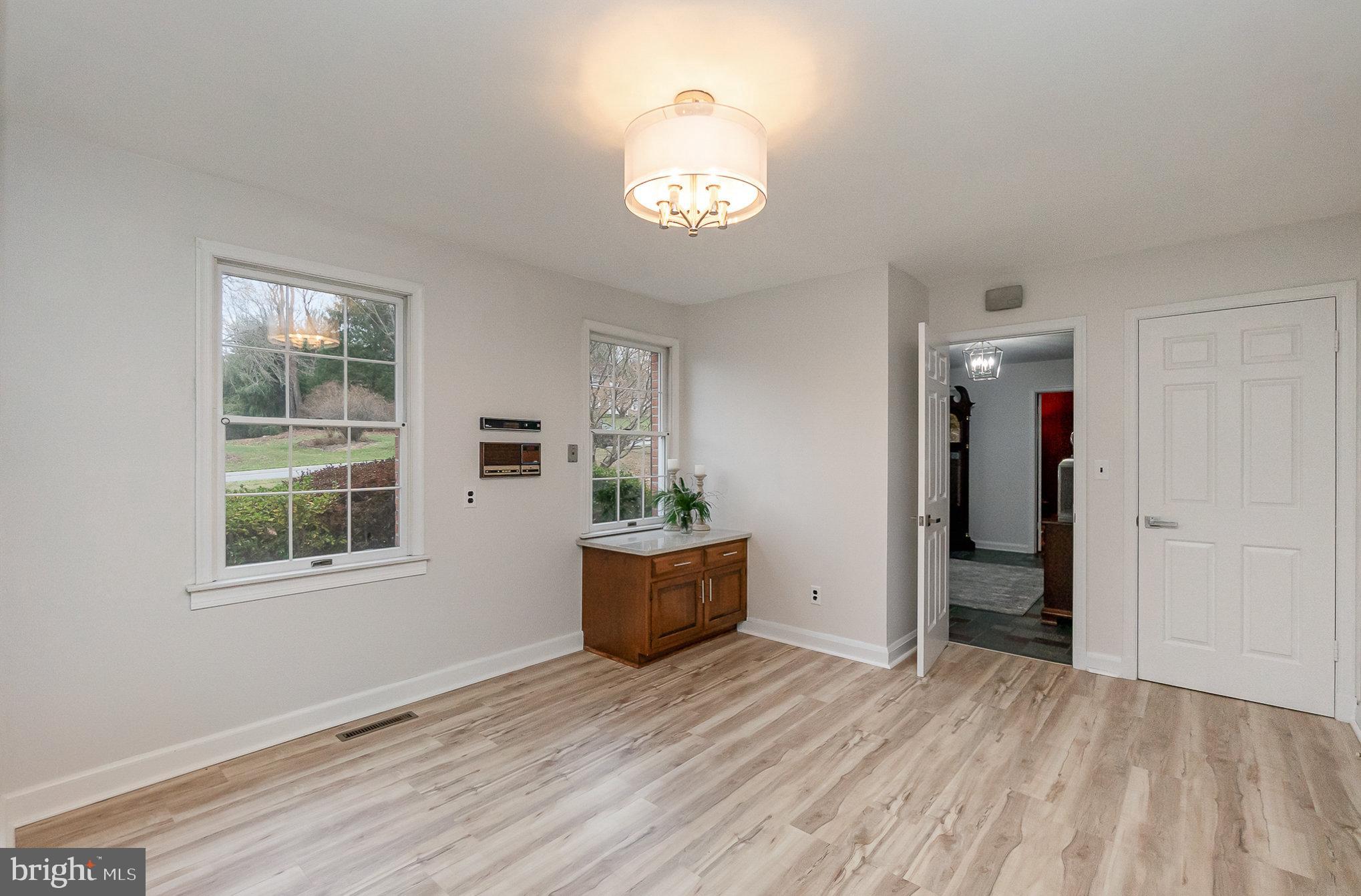 13711 Killarney Court Phoenix, MD 21131 - Photo 14 of 78 Breakfast room