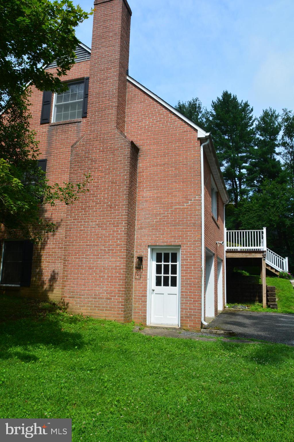 13711 Killarney Court Phoenix, MD 21131 - Photo 69 of 78 New car garage doors installed
