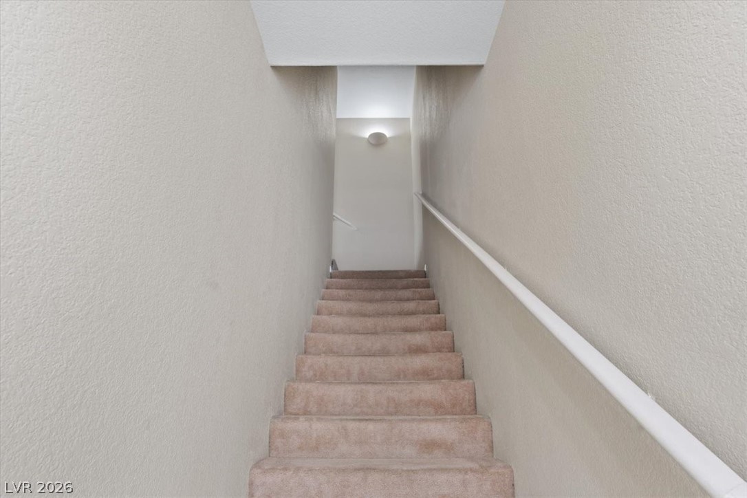 10550 West Alexander Road, Unit 2049 Las Vegas, NV 89129 - Photo 5 of 50