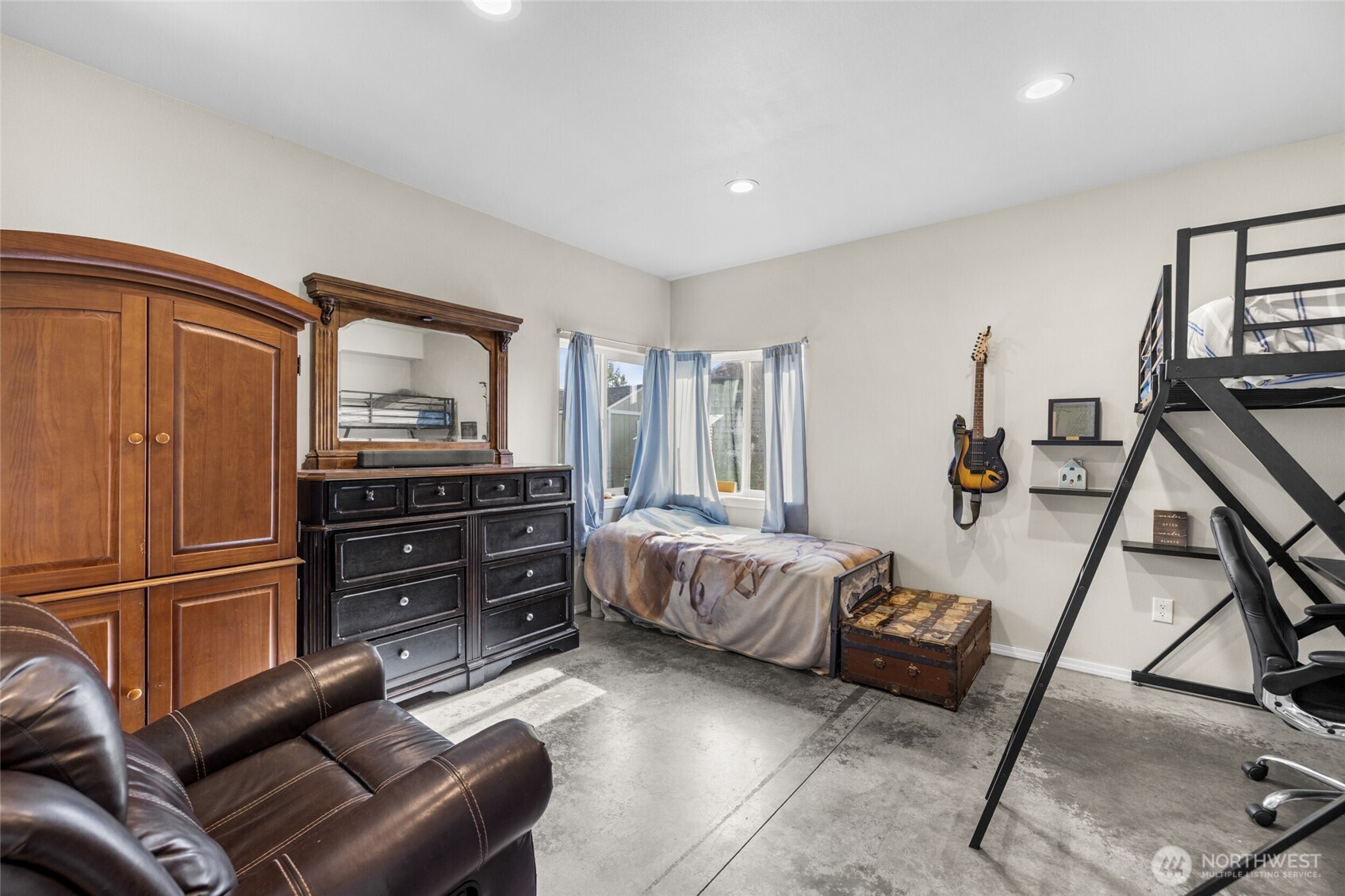 3696 Legg Road Bow, WA 98232 - Photo 13 of 29 Gallery Image 13