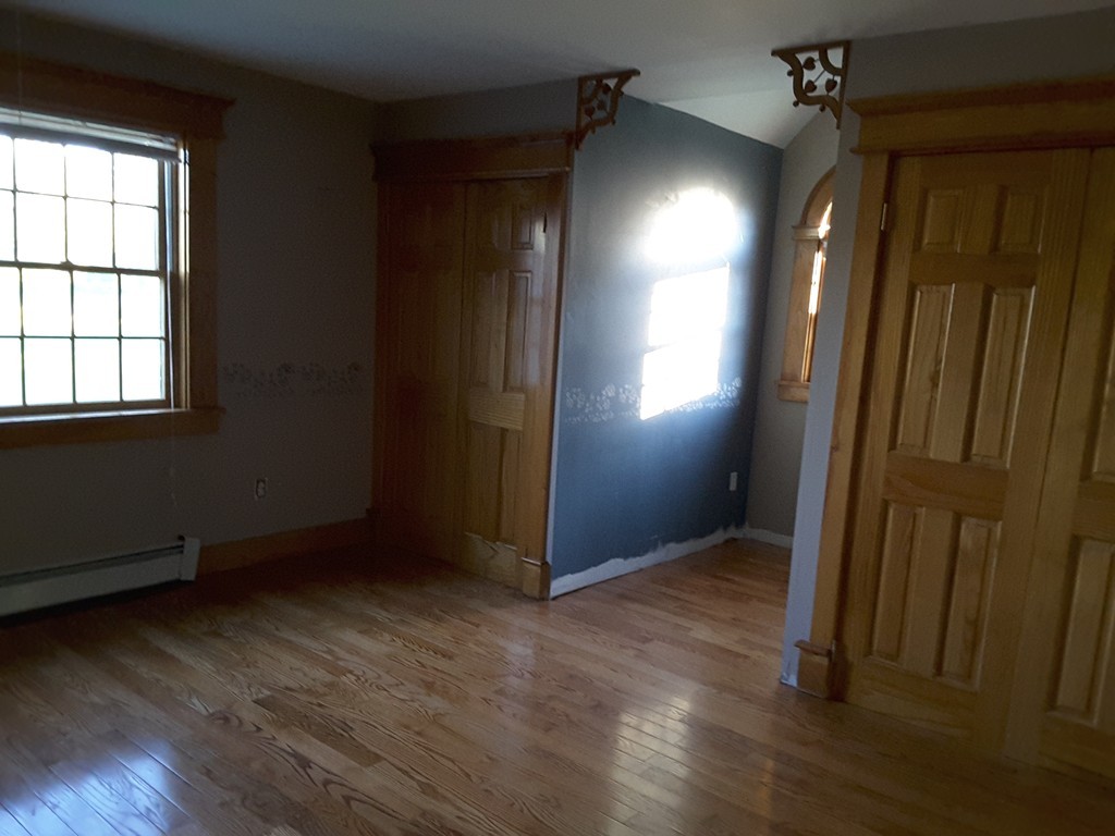 242 Hardwick Road New Braintree, MA 01531 - Photo 15 of 30