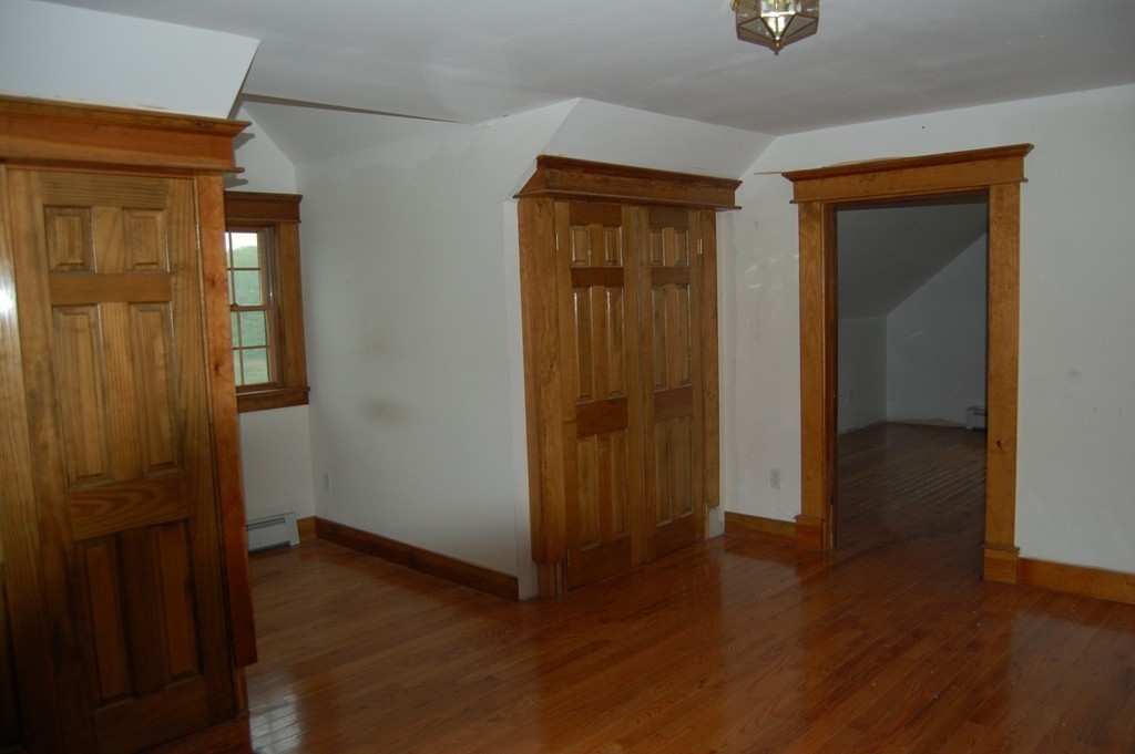 242 Hardwick Road New Braintree, MA 01531 - Photo 18 of 30