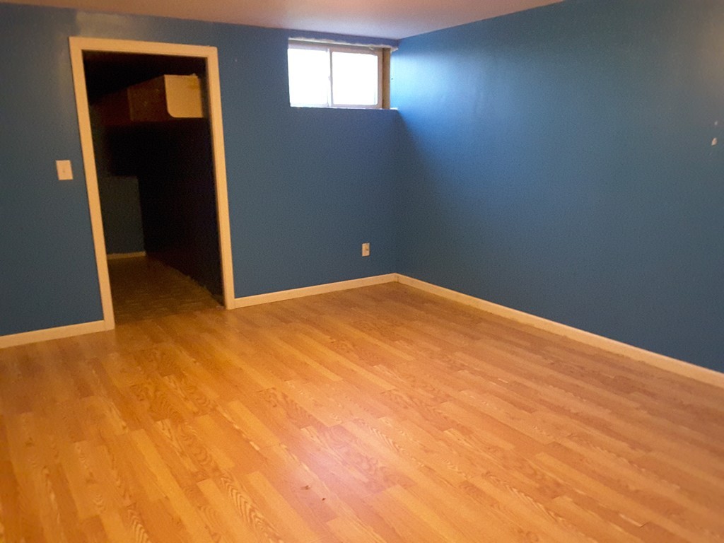 242 Hardwick Road New Braintree, MA 01531 - Photo 26 of 30