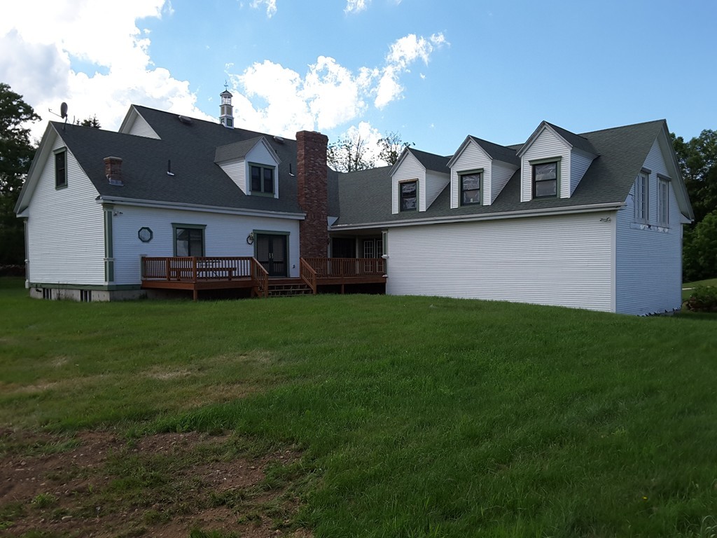 242 Hardwick Road New Braintree, MA 01531 - Photo 4 of 30