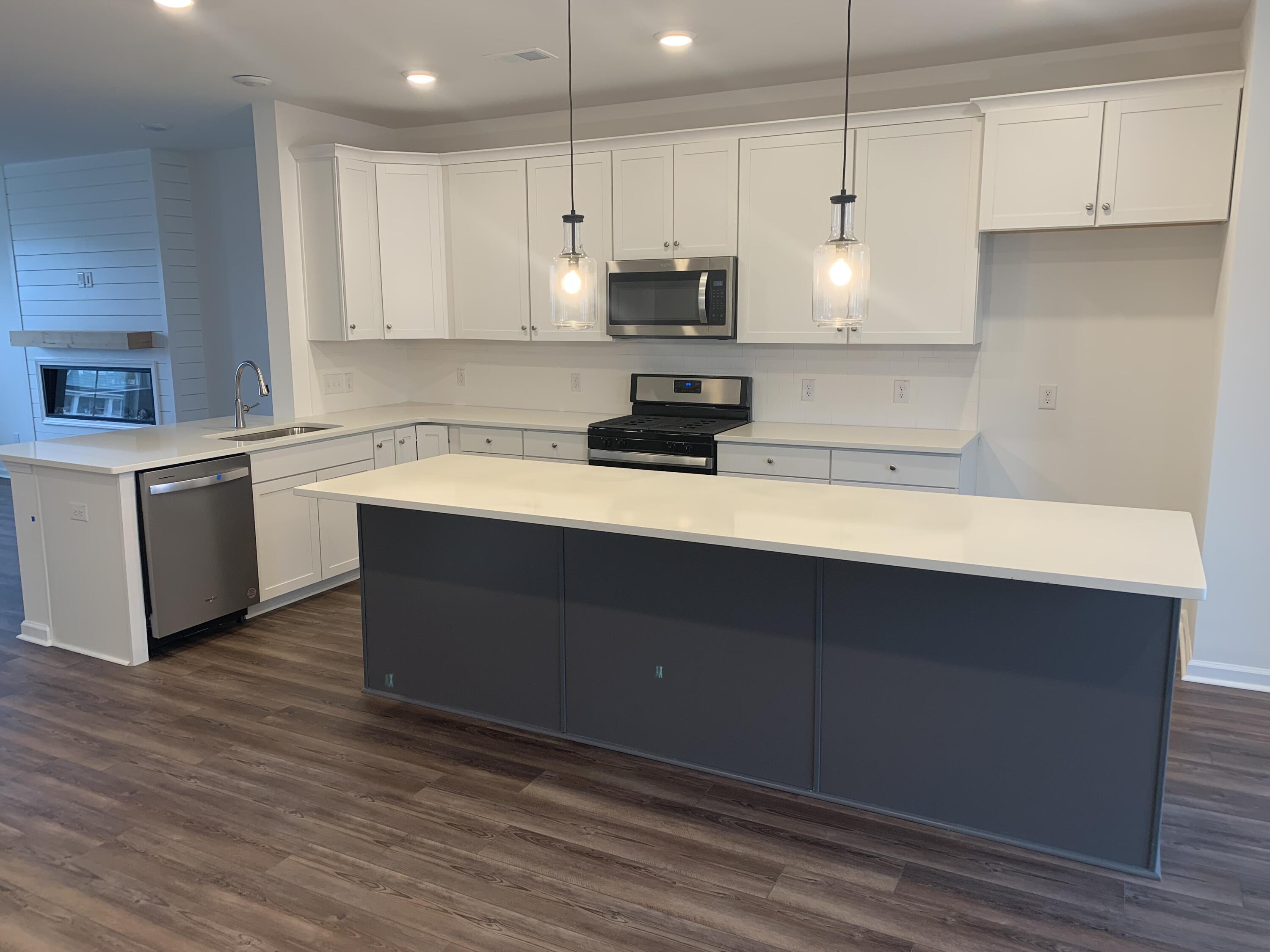 863 Recess Pointe Drive, Unit 26 Moncks Corner, SC 29461 - Photo 6 of 13 Recess Two tone kitchen