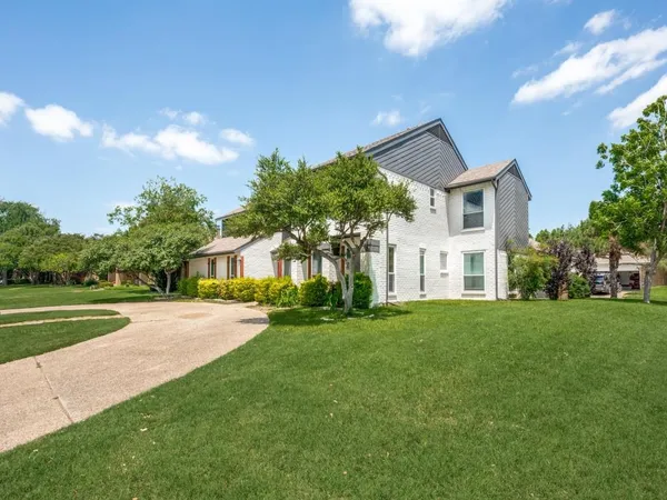 $1,100,000 | 7711 Turnberry Lane, Dallas, TX 75248