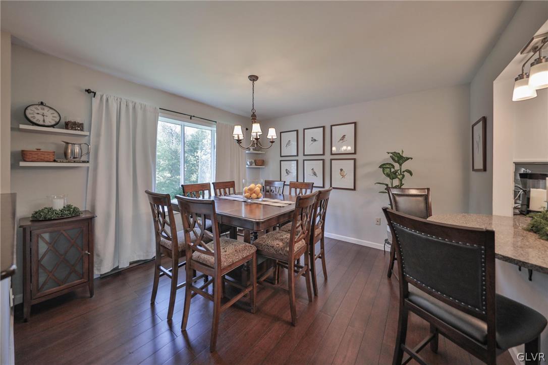 1001 Jackson View Road Stroudsburg, PA 18360 - Photo 8 of 41 Dining Room