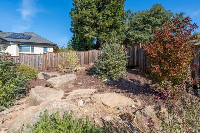 $6,500 | 1980 Bent Tree Place, Santa Rosa, CA 95404