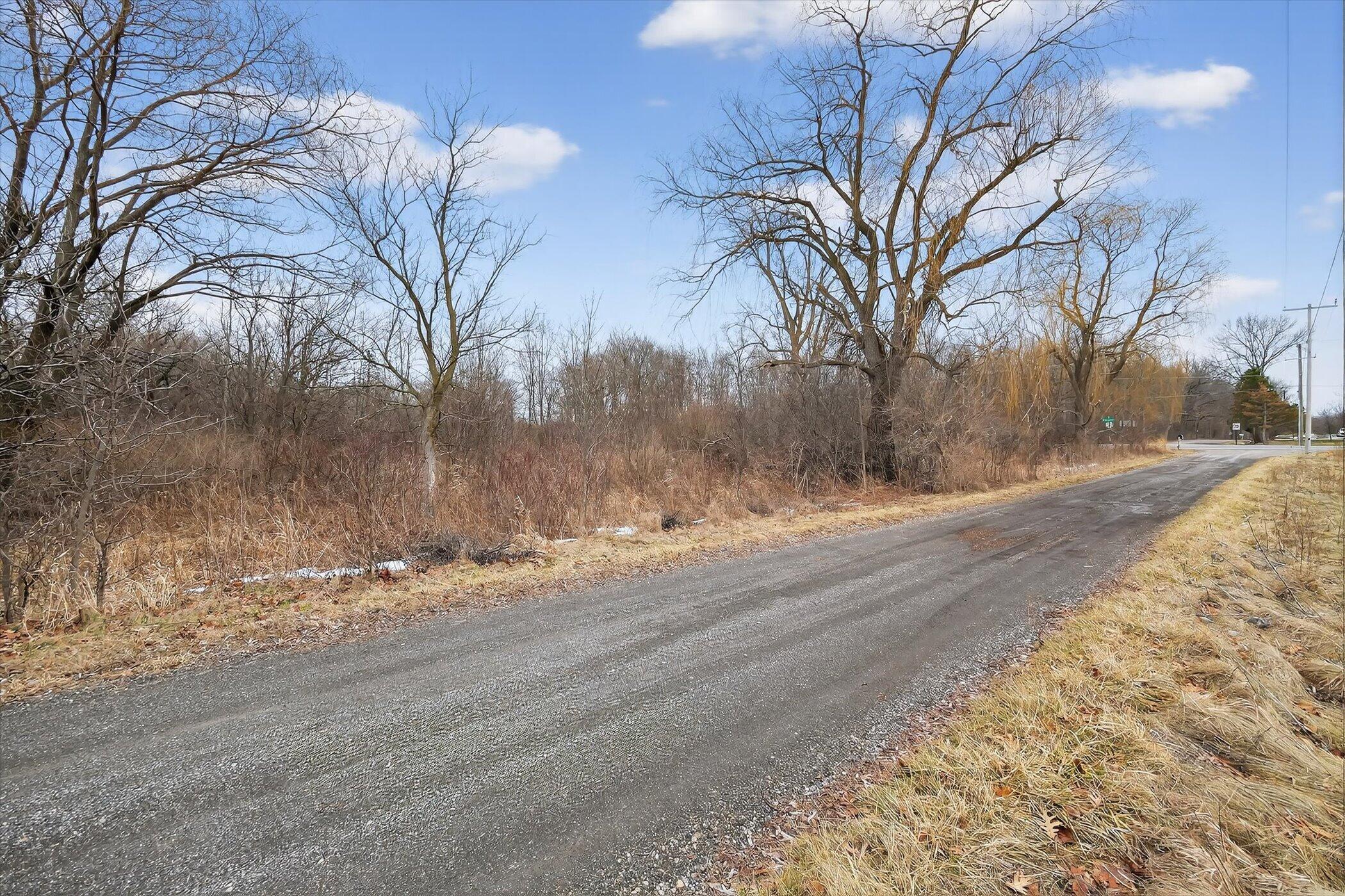 680 North Territorial Road West Ann Arbor, MI 48105 - Photo 6 of 25 05-680 N Territorial Rd W Ann Arbor-Wind