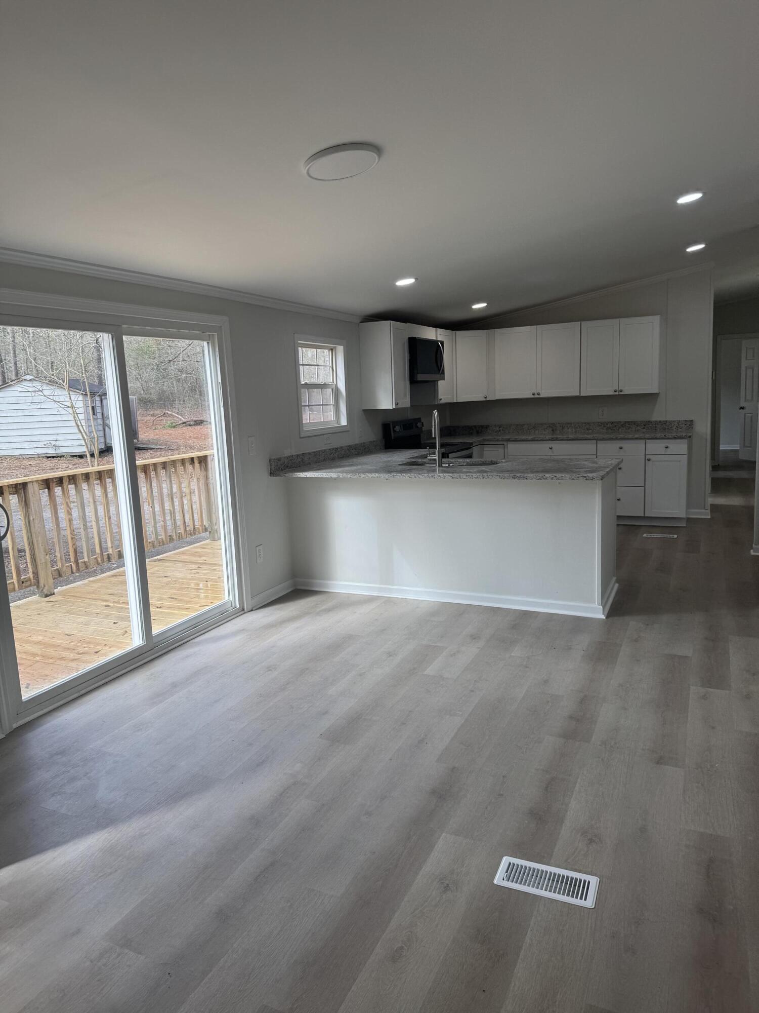 481 Butler Drive Livingston, SC 29107 - Photo 4 of 24 IMG_9630