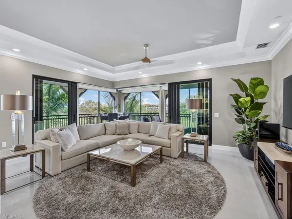 $1,750,000 | 16371 Viansa Way, Unit 201, Naples, FL 34110