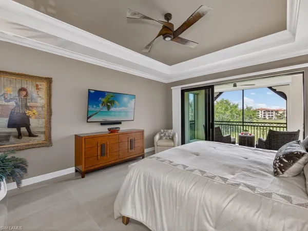 $1,750,000 | 16371 Viansa Way, Unit 201, Naples, FL 34110