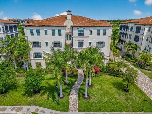 $1,750,000 | 16371 Viansa Way, Unit 201, Naples, FL 34110