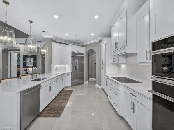 $1,750,000 | 16371 Viansa Way, Unit 201, Naples, FL 34110