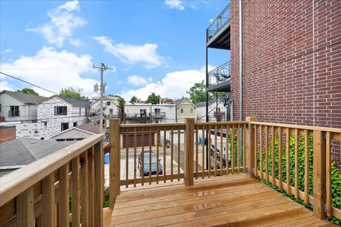 $775,000 | 1831 North California Avenue, Chicago, IL 60647