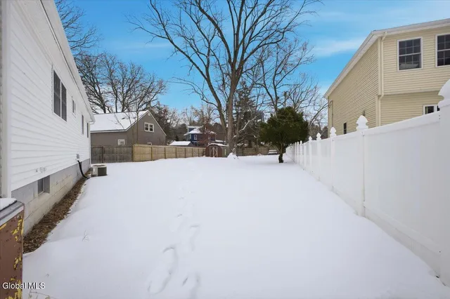 $329,900 | 1 Victor Drive, Guilderland, NY 12203