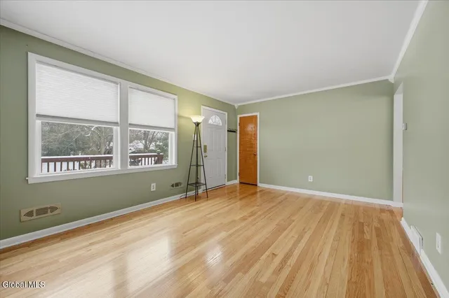 $329,900 | 1 Victor Drive, Guilderland, NY 12203