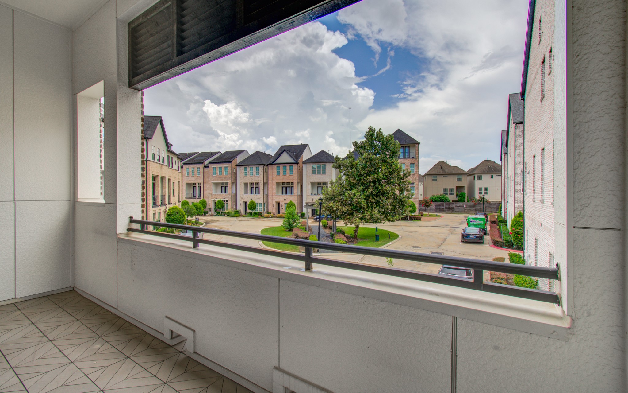9532 London Bridge Station Houston, TX 77045 - Photo 24 of 43 Balcony