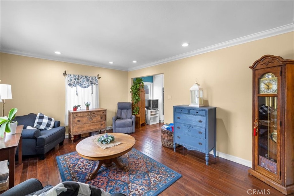 528 East 238th Place Carson, CA 90745 - Photo 6 of 75