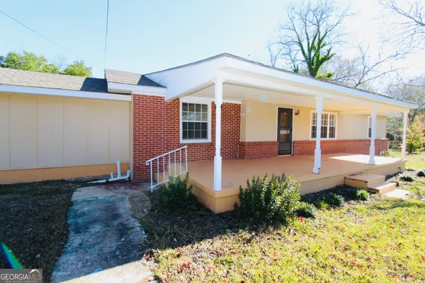 $255,000 | 1102 North 3rd Street, Cordele, GA 31015