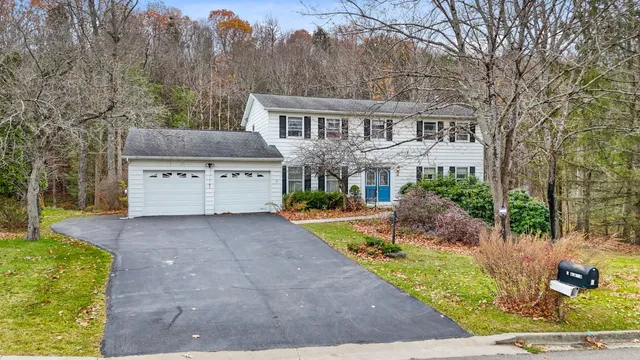 $299,000 | 2 Azalea Drive, Apalachin, NY 13732