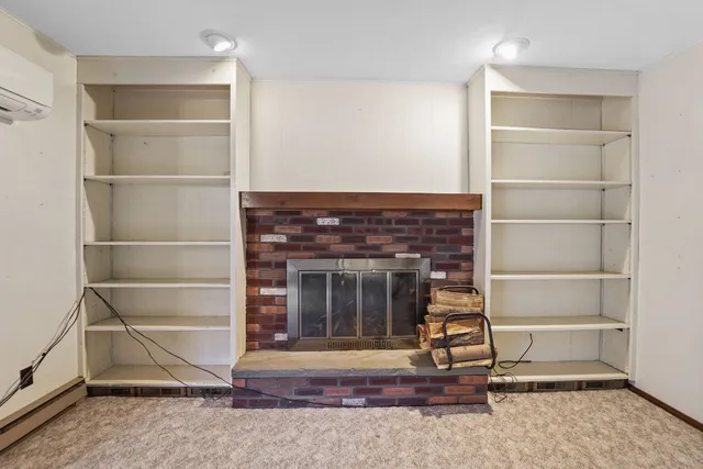 $299,000 | 2 Azalea Drive, Apalachin, NY 13732