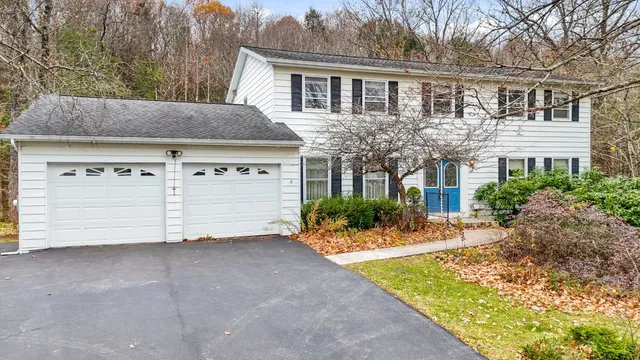 $299,000 | 2 Azalea Drive, Apalachin, NY 13732