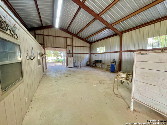 10671 Briggs Road Atascosa, TX 78002 - Photo 14 of 38