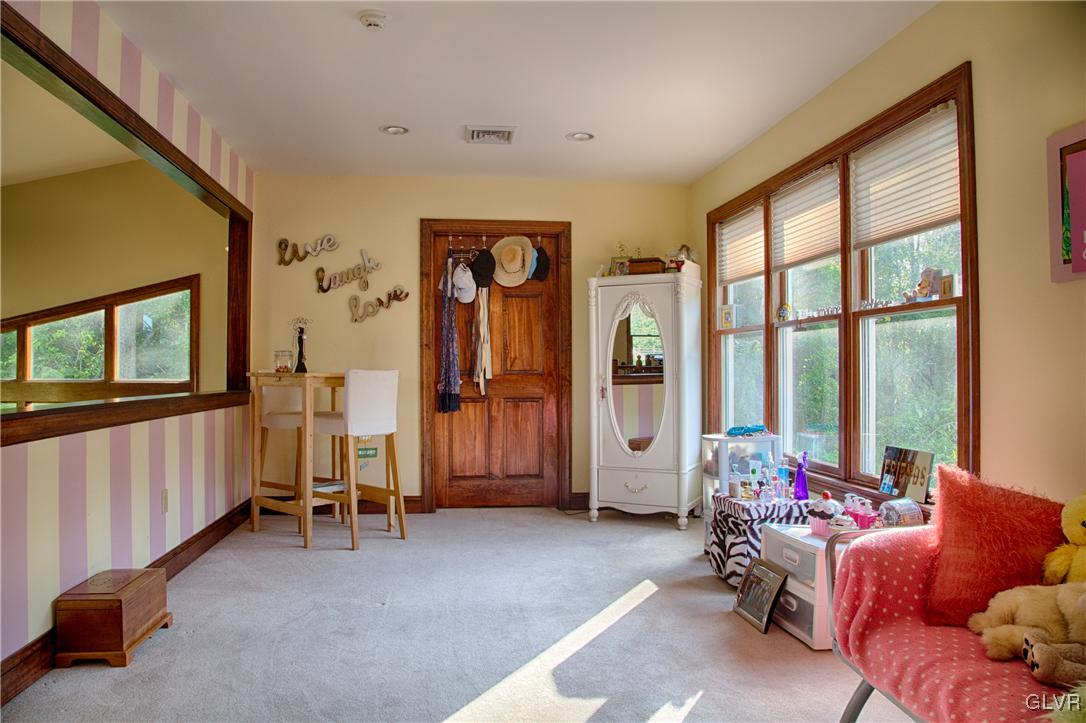 1271 Miller Road Wind Gap, PA 18091 - Photo 14 of 22