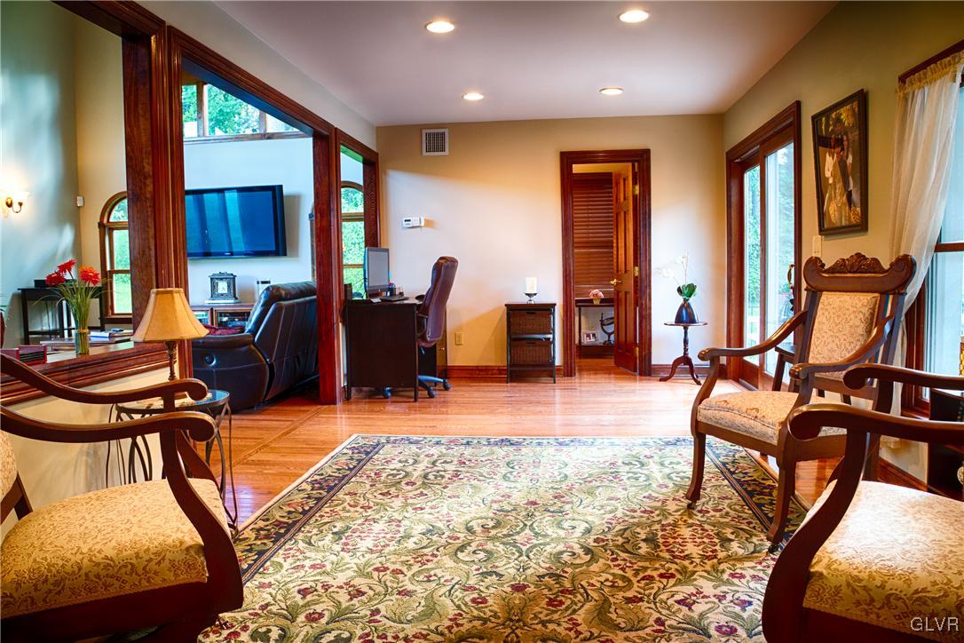 1271 Miller Road Wind Gap, PA 18091 - Photo 8 of 22