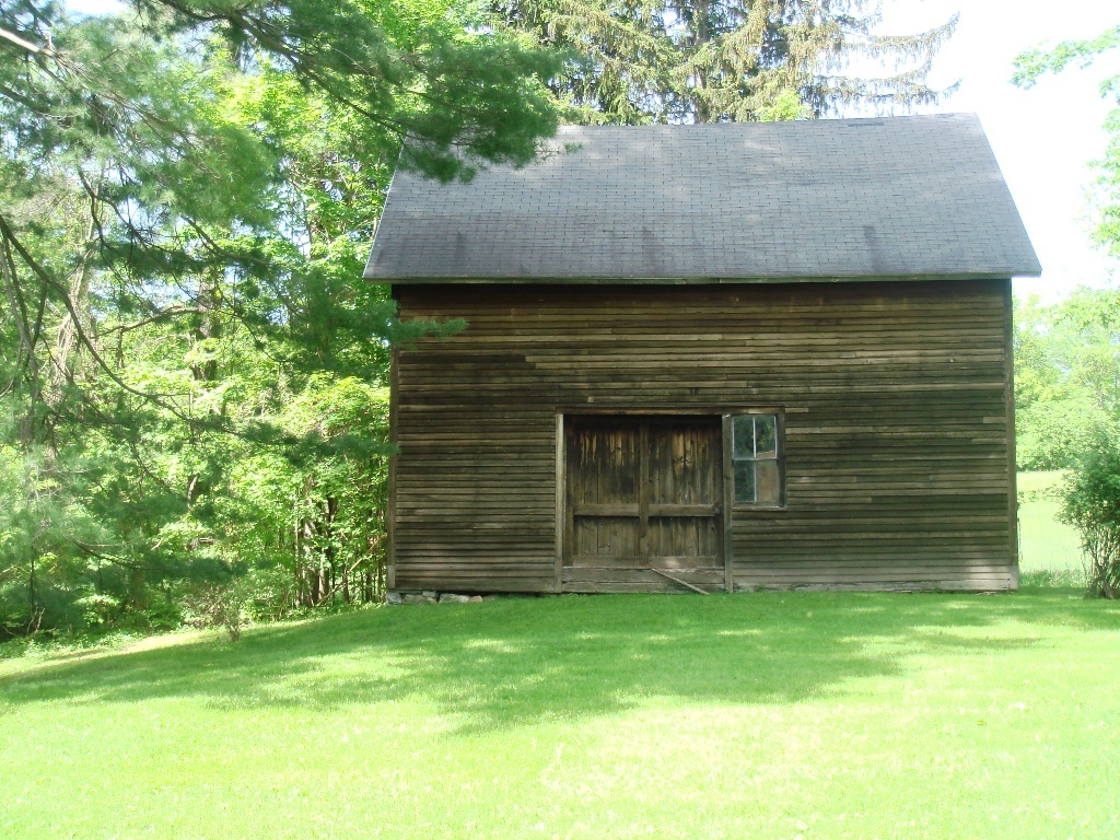 430 Hopper Road Williamstown, MA 01267 - Photo 15 of 18 Barn