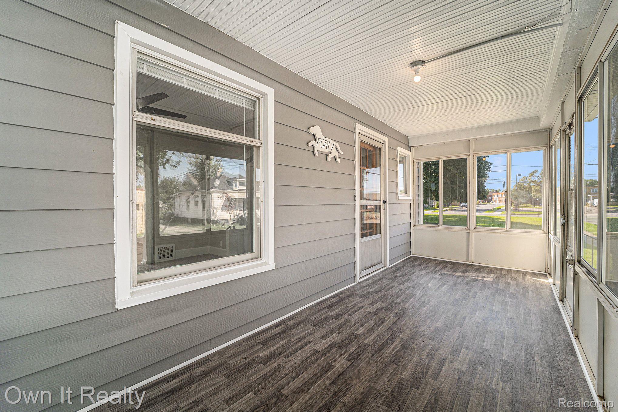 40 East Henry Street River Rouge, MI 48218 - Photo 5 of 29 Gallery Image 5
