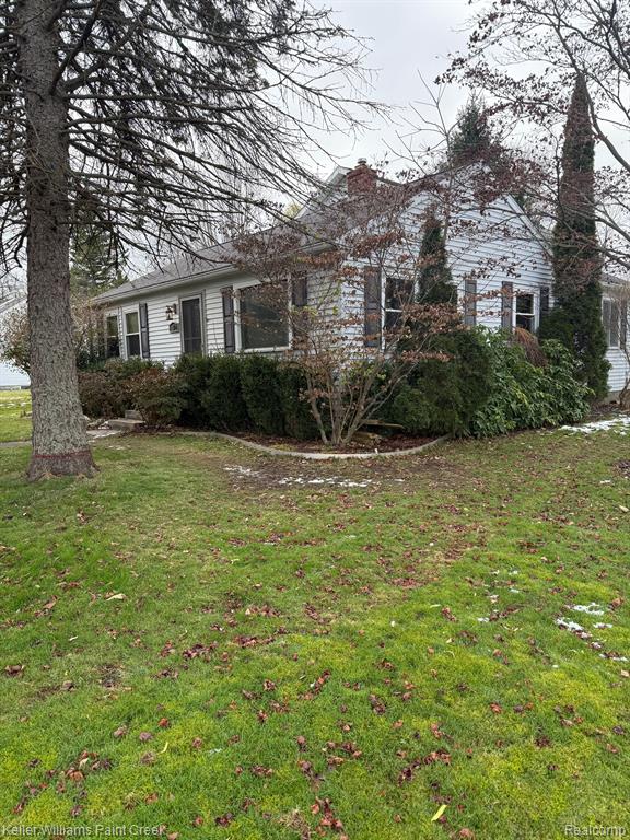 4892 Lakeshore Road Lexington, MI 48450 - Photo 5 of 31 Gallery Image 5