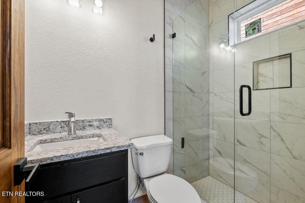 737 Bullwinkle Way Sevierville, TN 37862 - Photo 24 of 58 DSC02737-HDR