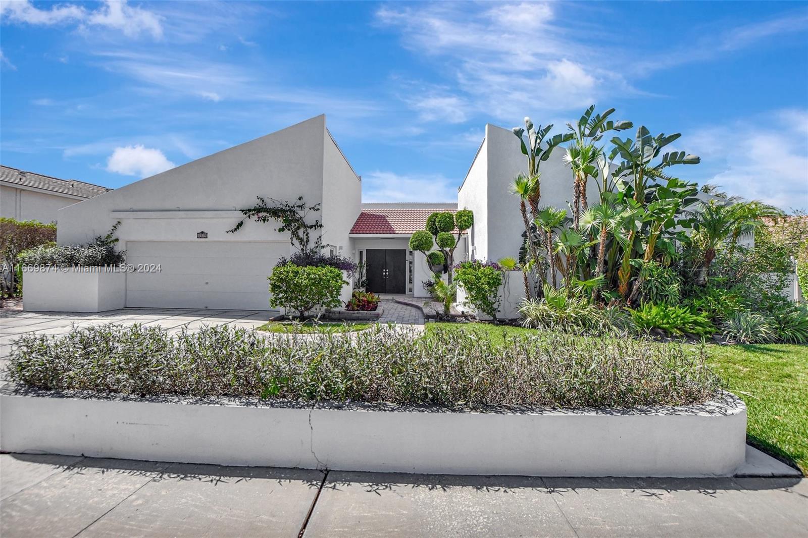 1519 Southwest 6th Terrace Boca Raton, FL 33486 - Photo 3 of 41