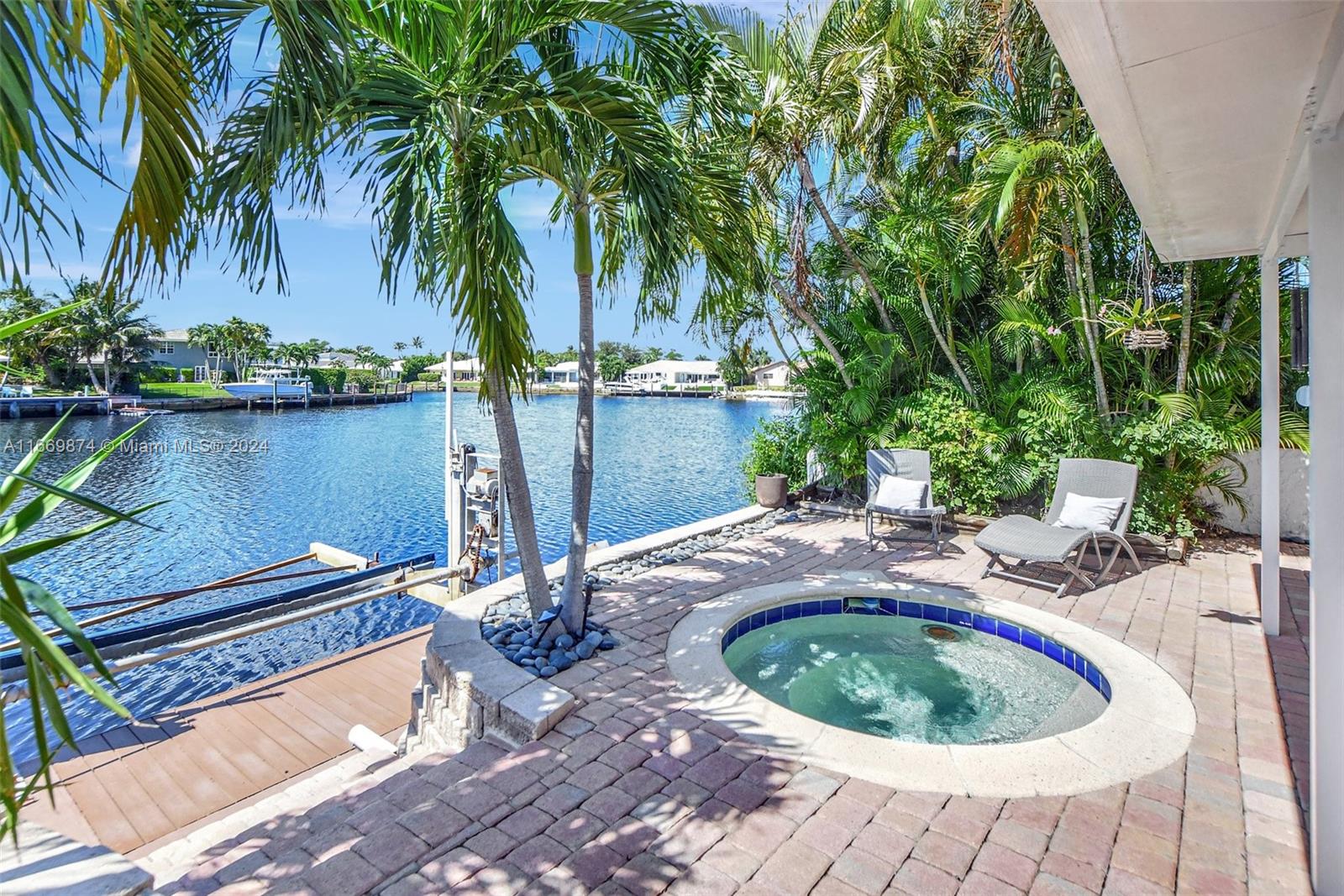 1519 Southwest 6th Terrace Boca Raton, FL 33486 - Photo 5 of 41